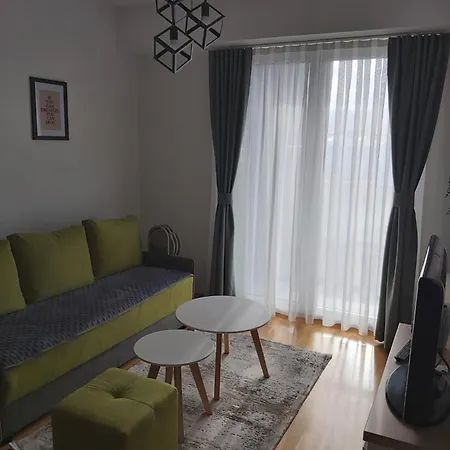 דירה Mila Urban סקופיה